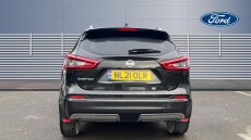 Nissan Qashqai 1.3 DiG-T N-Connecta 5dr [Glass Roof Pack] Petrol Hatchback